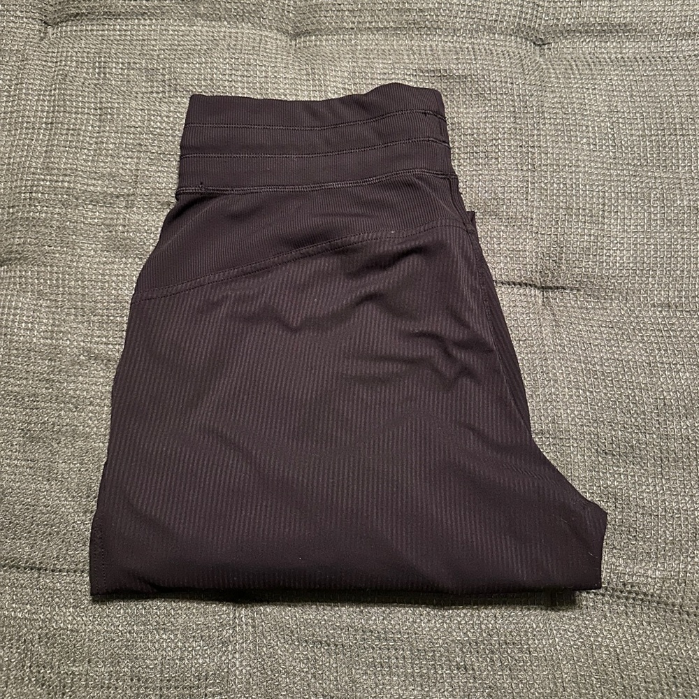 VEUC Lululemon Dance Studio Mid Rise Jogger Full Length